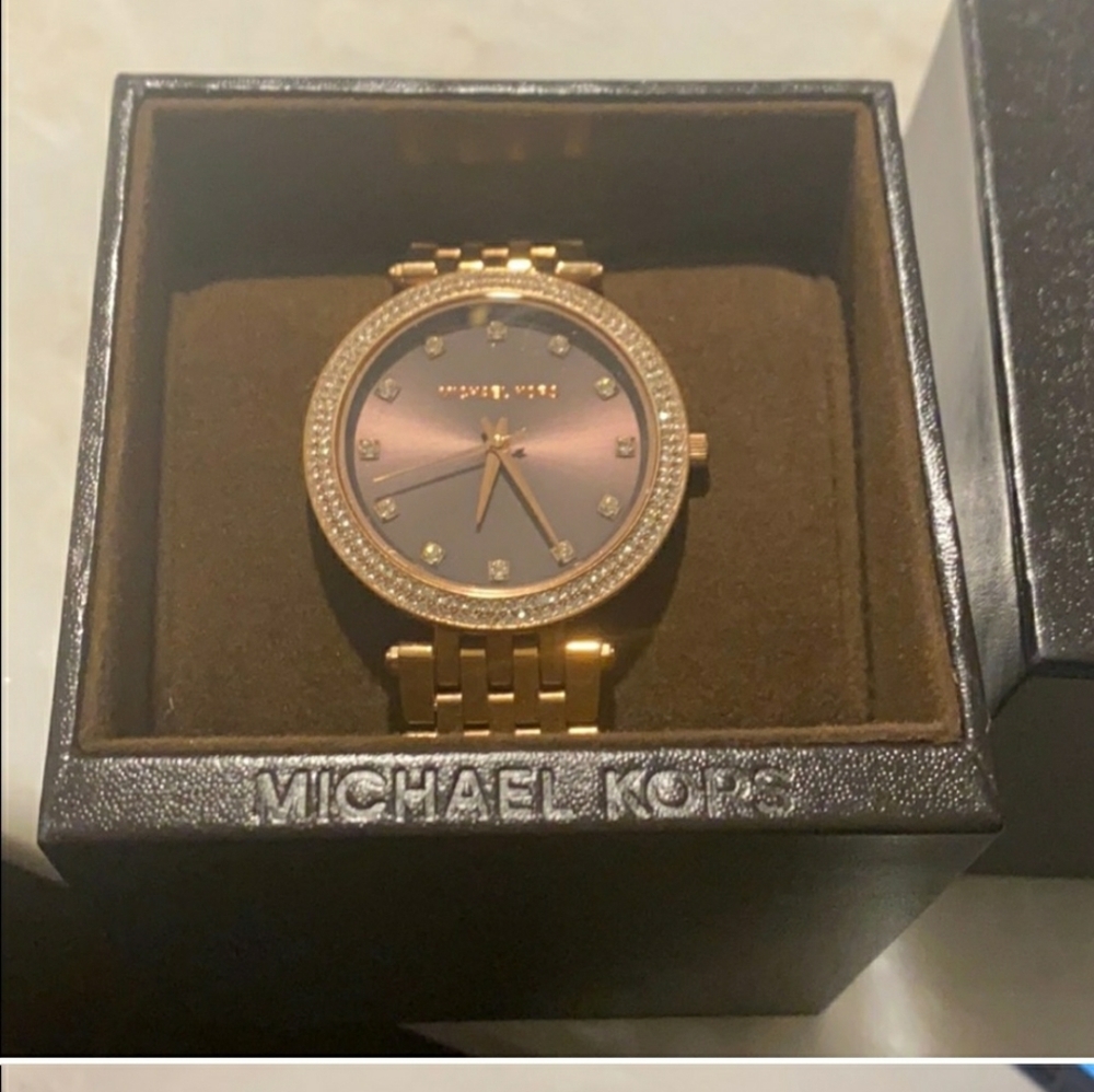 Michael kors watch